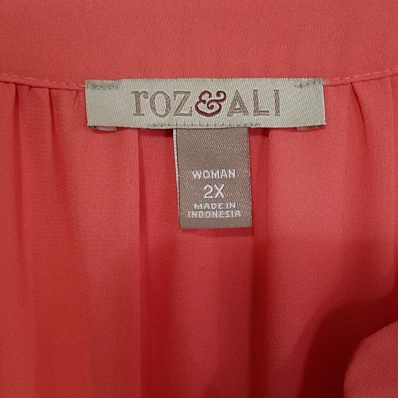 TOZ & ALI peach color blouse - Picture 3 of 3
